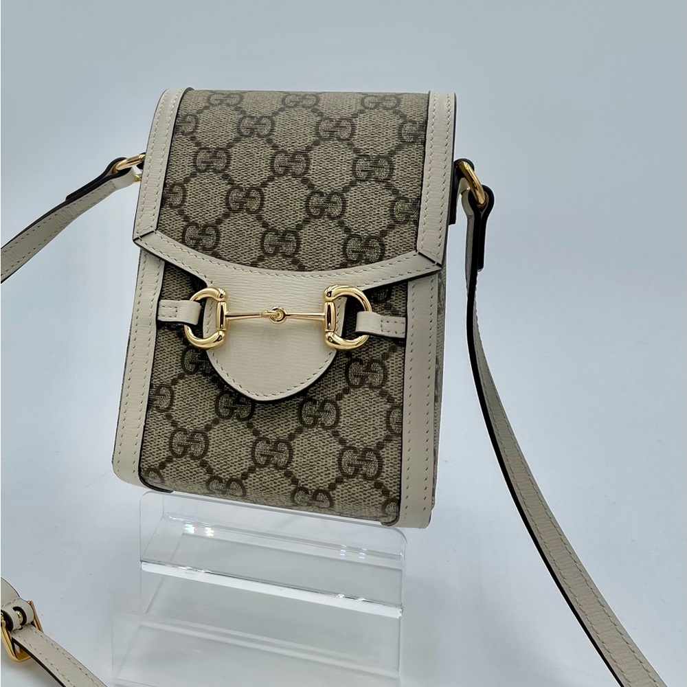 Gucci NWOT Cream and Brown Crossbody Bag with Iconic GG Monogram